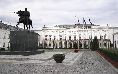POLONIA