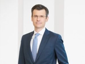 Haefele Mark UBS