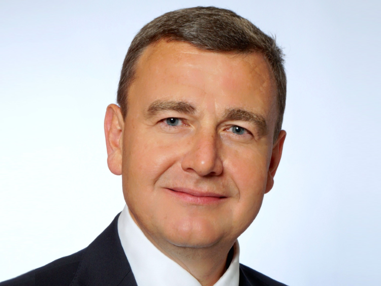 Schenk Luca Ficas ETP